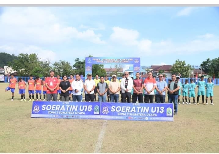 Wali Kota Sibolga Resmi Buka Piala Soeratin U-13 dan U-15 Zona 3 Sumut, Dorong Lahirnya Talenta Muda